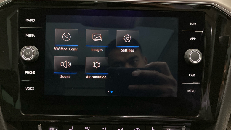 Volkswagen Passat 1.4 TSI 150 GT 5dr [Panoramic Roof] Petrol Estate